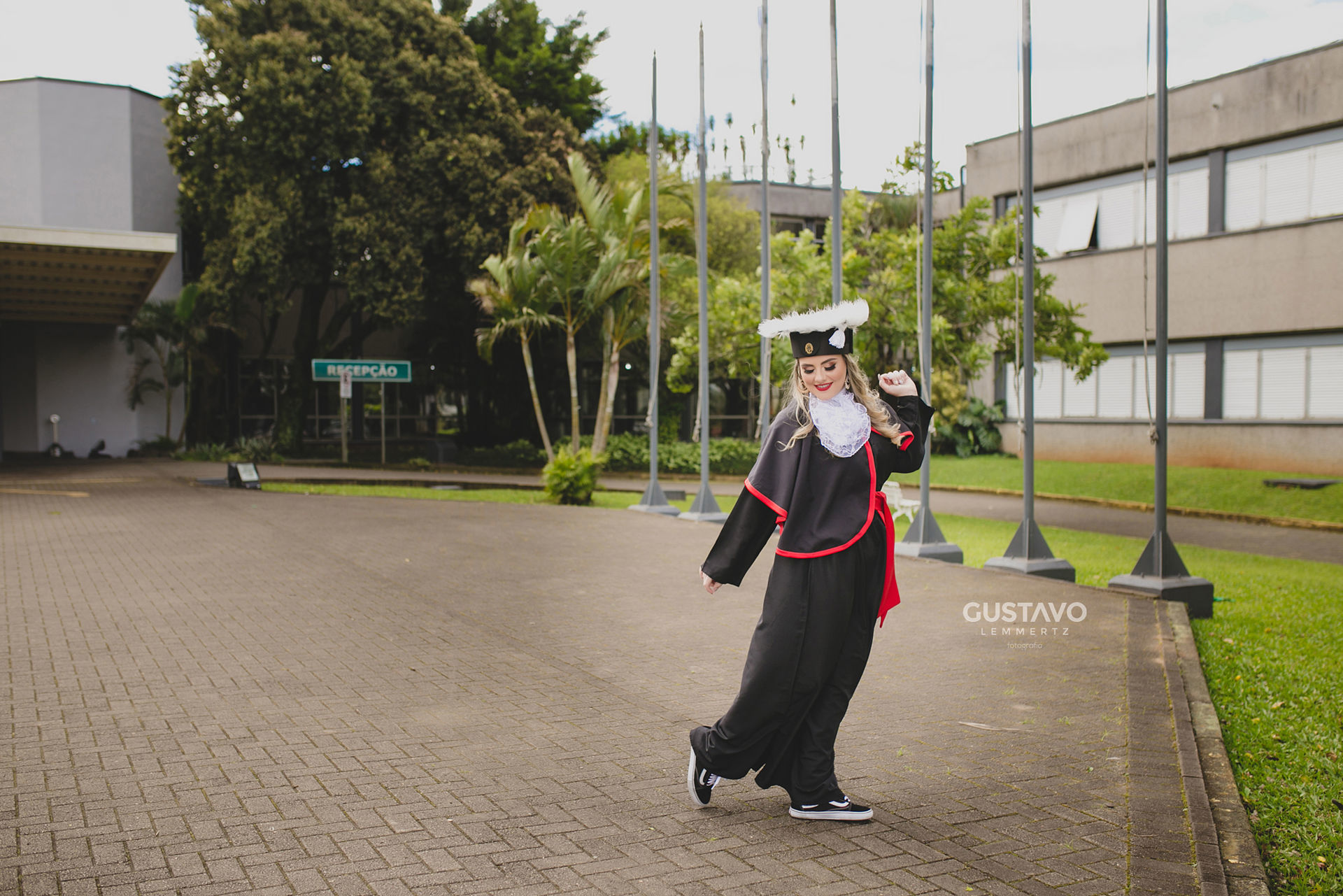 Foto Formatura Direito Unisinos - Luiza Spengler - Imagem 3